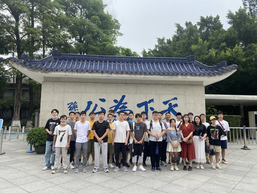比分网 - 实时体育比分直播,足球篮球网球电竞比分数据